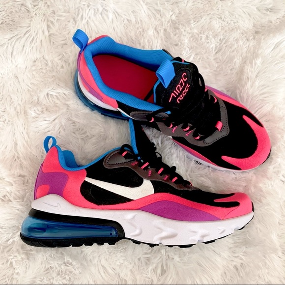 Nike Air Max React 270 Hyper Pink Sneakers - Picture 2 of 7